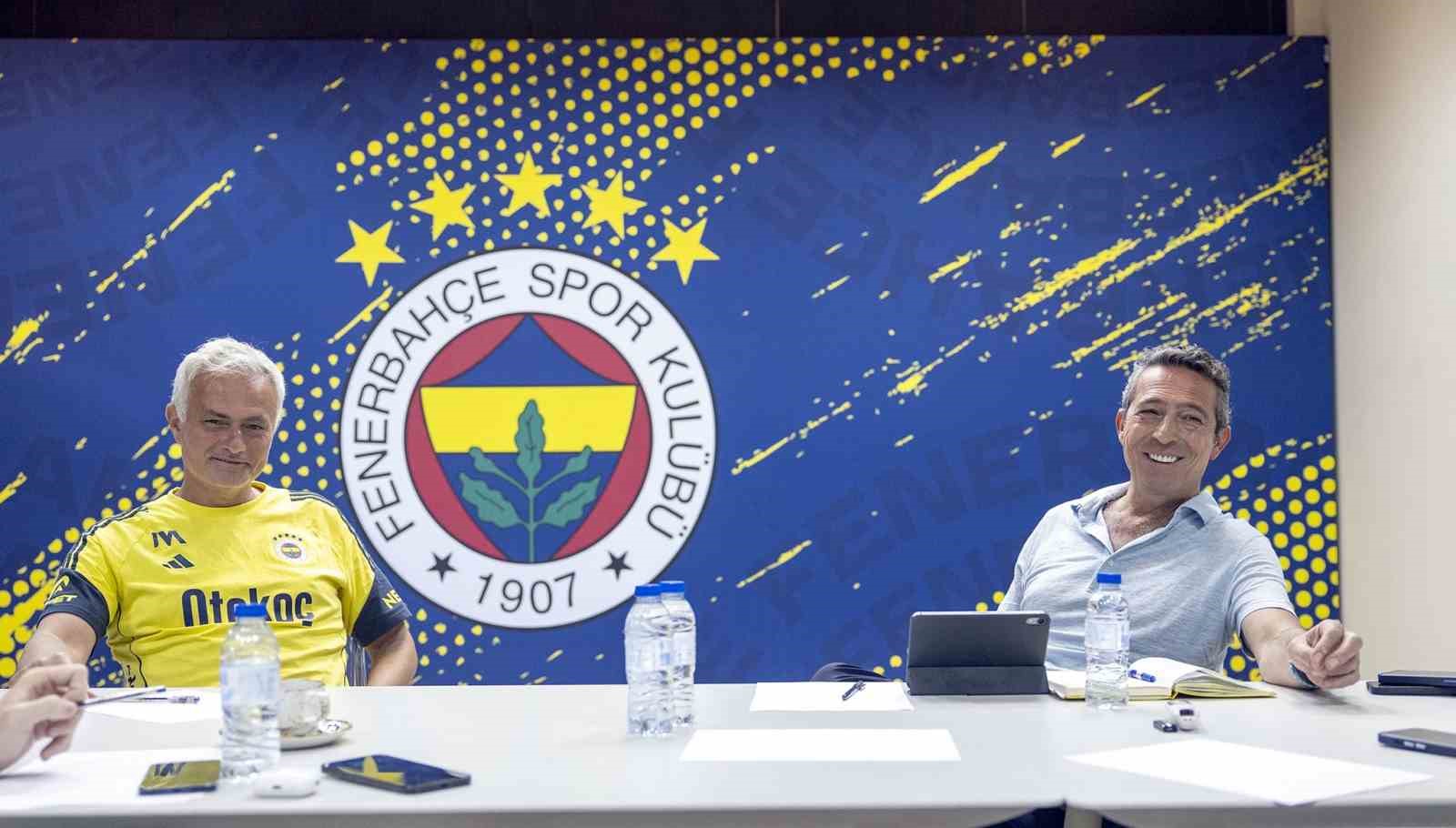 Fenerbahçe’de transfer zirvesi
