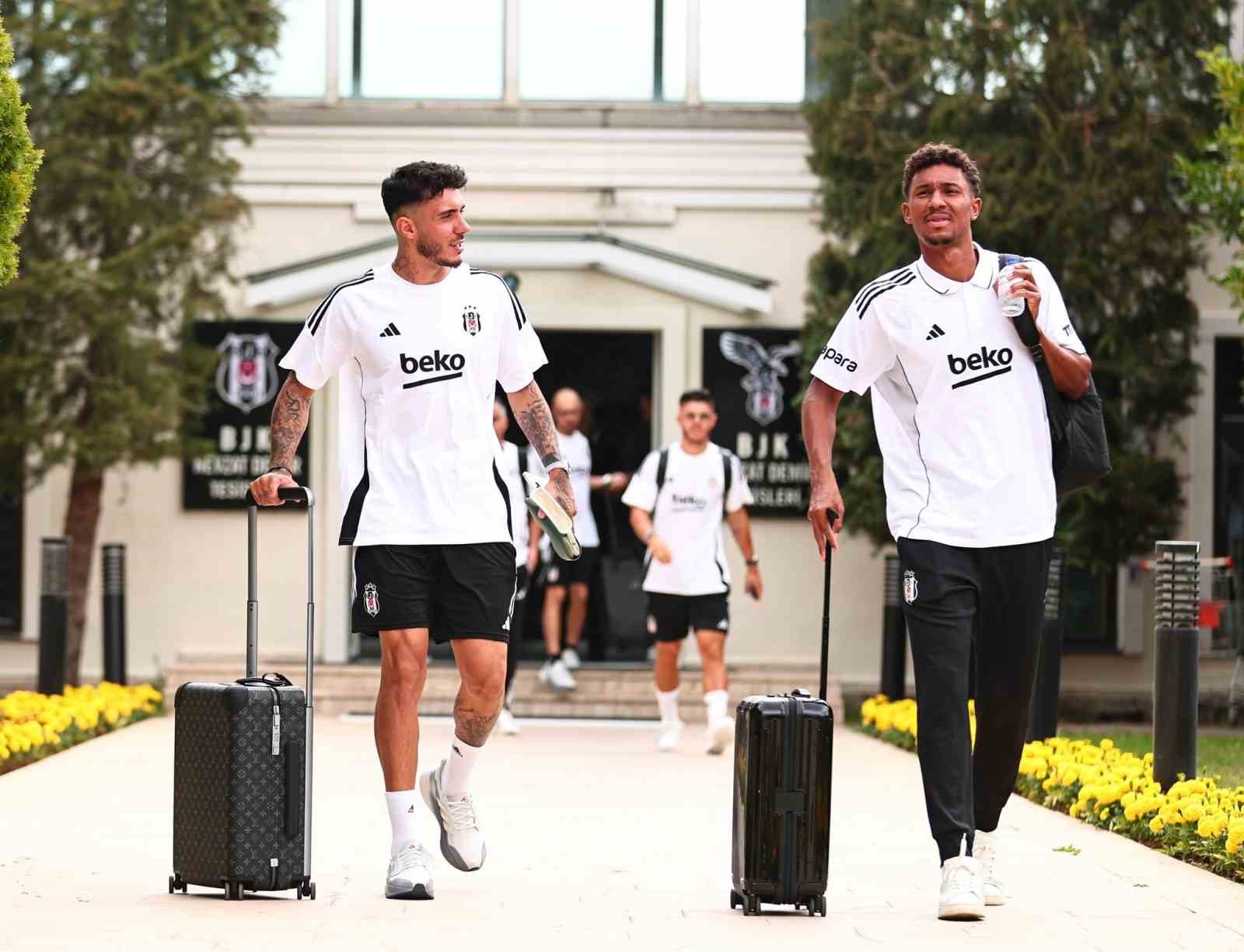 Beşiktaş, Polonya’ya gitti
