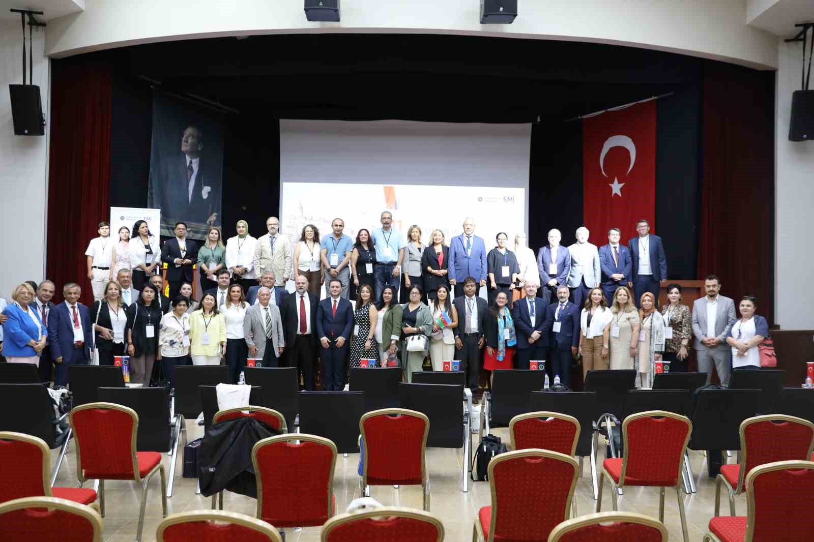 28 ülkeden 500 akademisyen İstanbul’da buluştu
