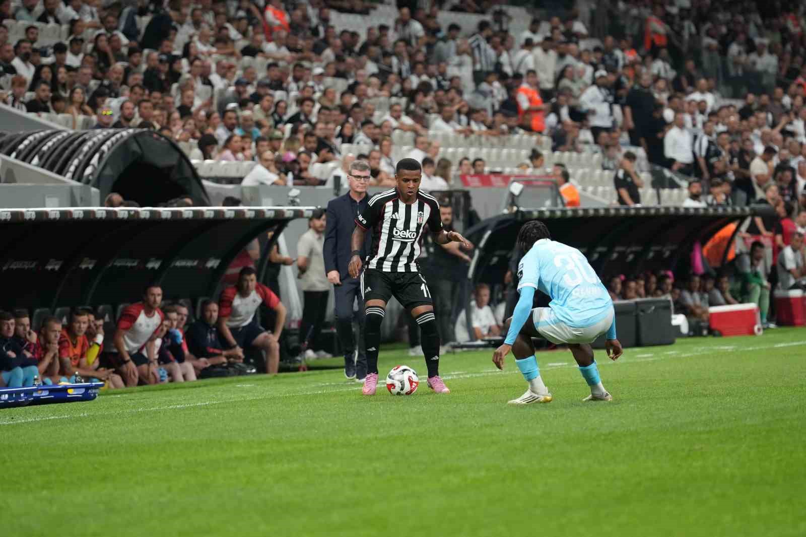 UEFA Konferans Ligi: Beşiktaş: 0 - St. Patrick’s: 1 (Maç devam ediyor)
