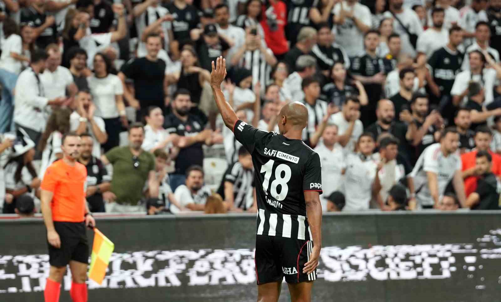 Joao Mario gollerine devam ediyor

