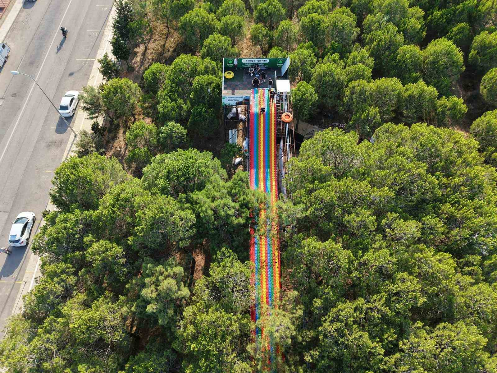 Pendik’te adrenalin ve eğlence bir arada: 161 metrelik dev kaydırak açıldı
