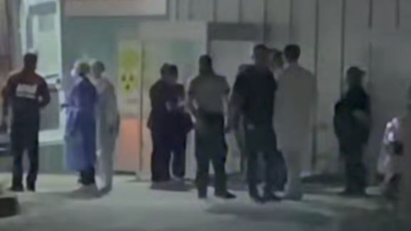 Durdurulan araç polisleri zehirledi
