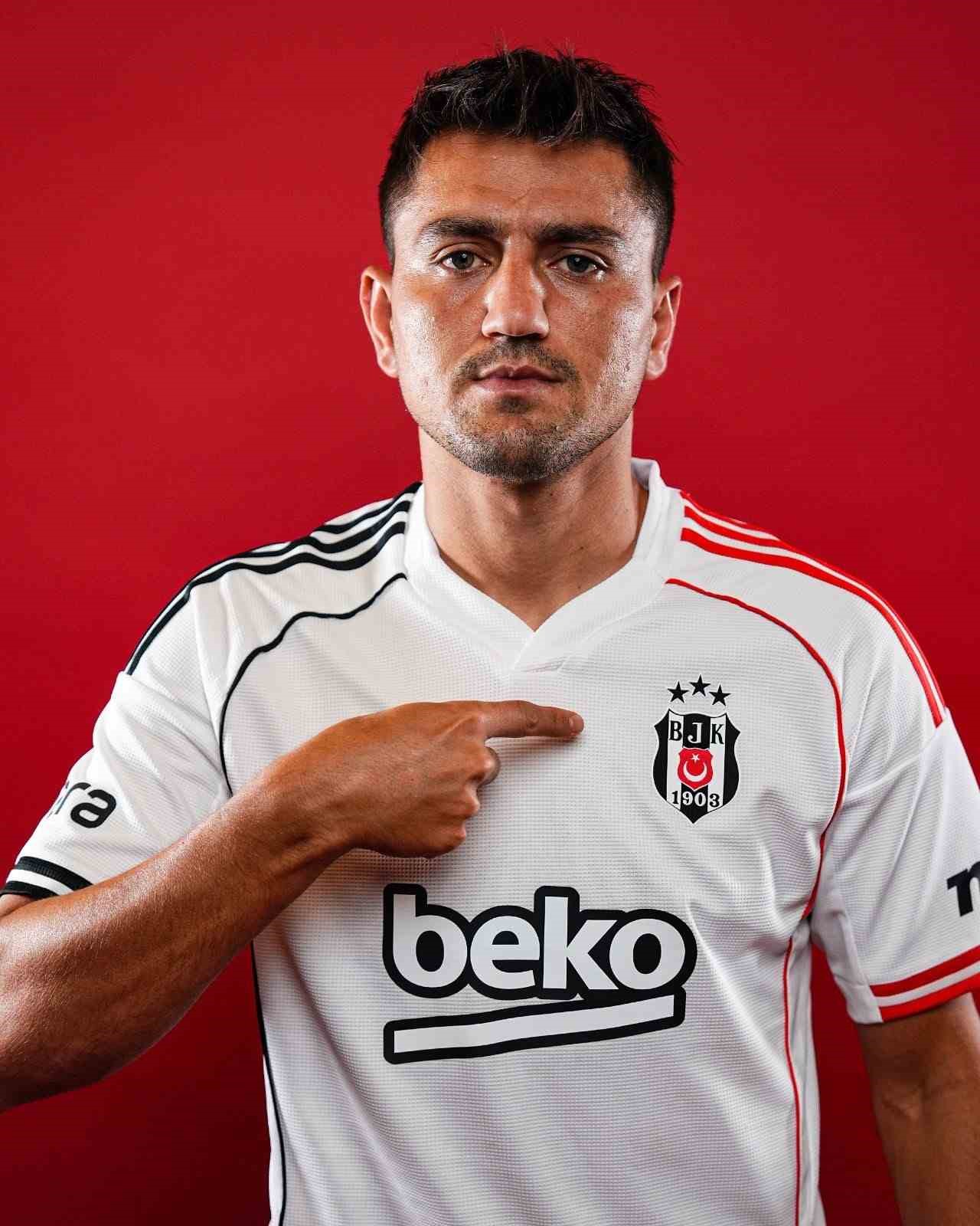 Cengiz Ünder: "Bir an önce sahada olmak istiyorum"
