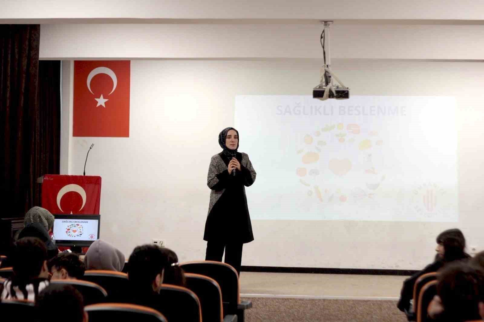 Ümraniye’de "Sağlıklı Gelecek için Sağlıklı Beslenme" eğitimleri üçüncü yılında
