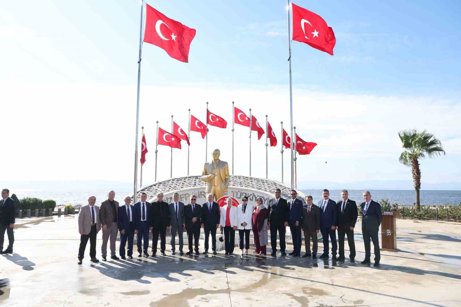 Başkan Bıyık: "Muhtarlarımızla el ele Darıca için çalışıyoruz"
