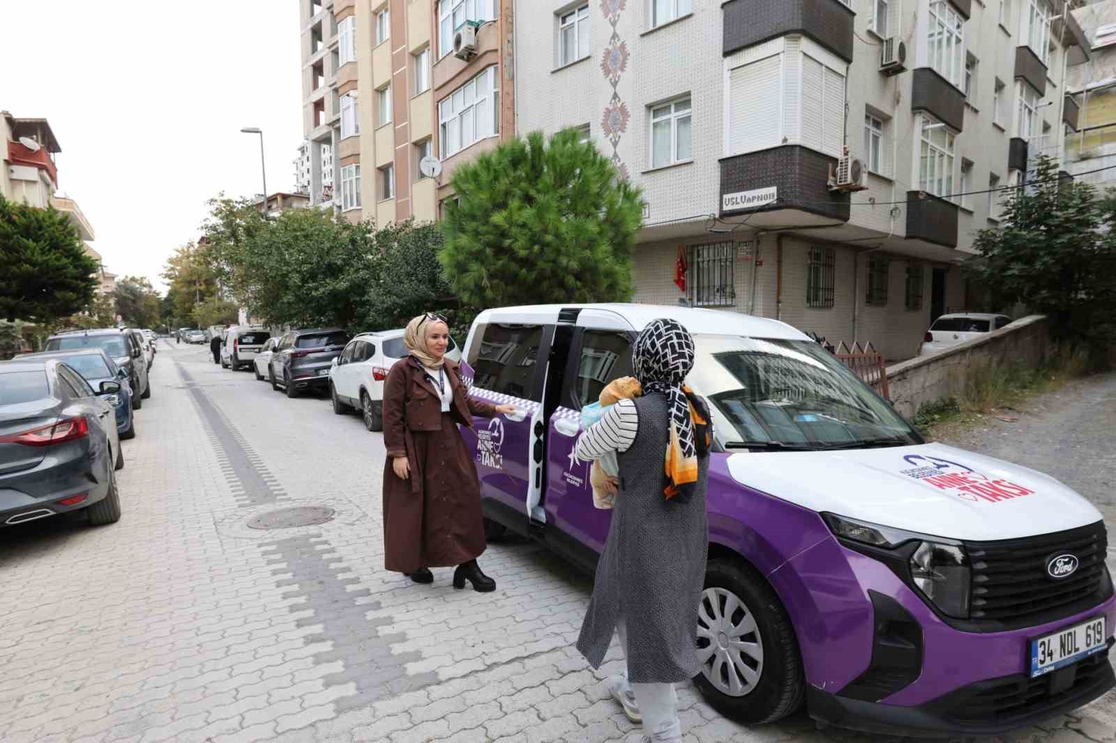 Anne ve anne adayları bir yılda 3 bin 612 defa ‘Anne Taksi’yi kullandı
