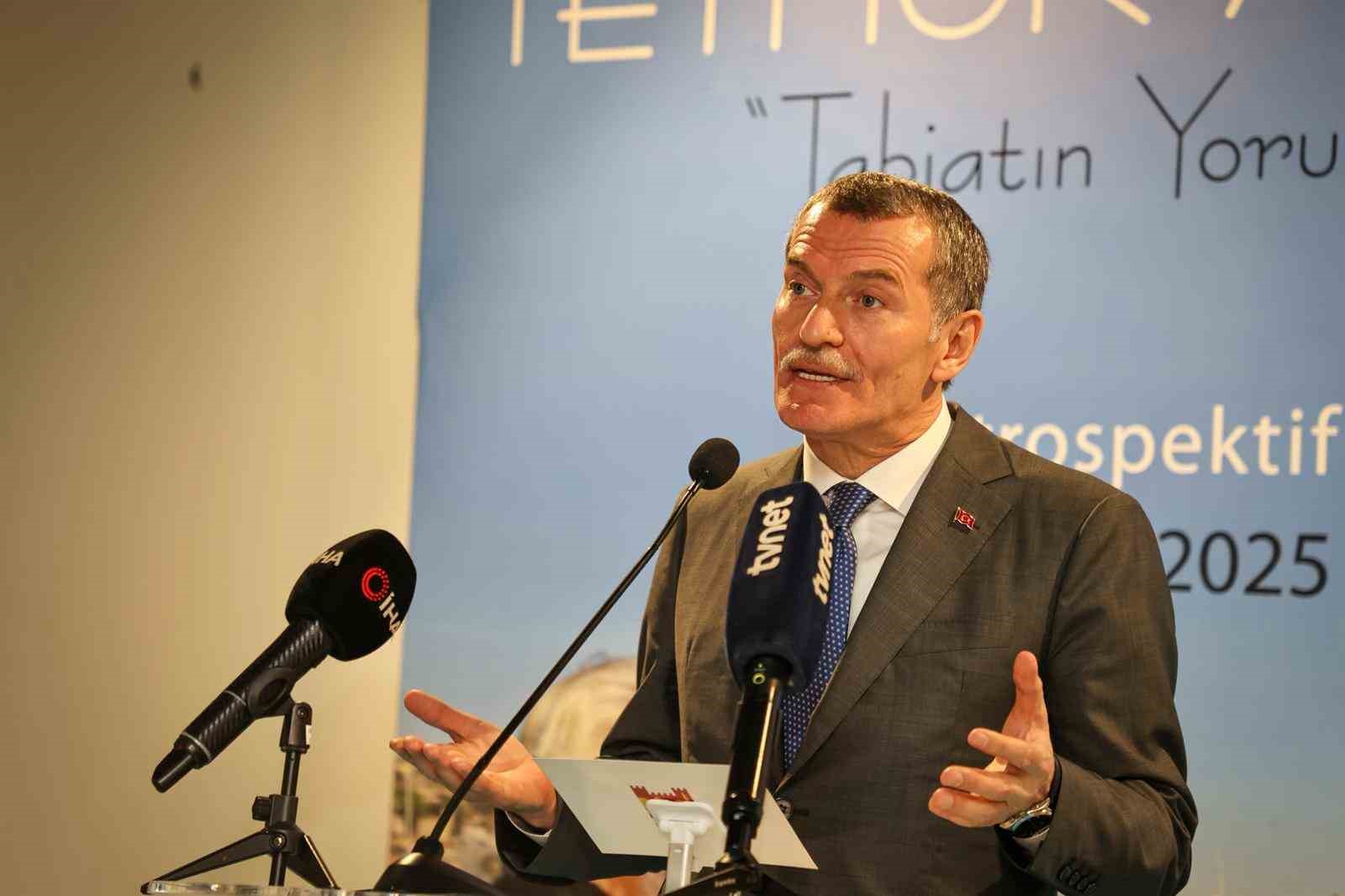 Teymur Ağalıoğlu’nun "Tabiatın Yorulmaz Öğrencisi" Sergisi Kazlıçeşme Sanat’ta yapıldı
