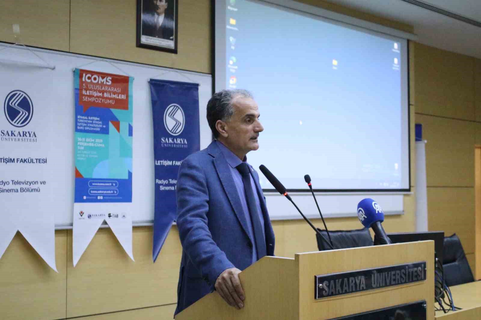 SAÜ’de "Dijital Bağımlılık" konuşuldu