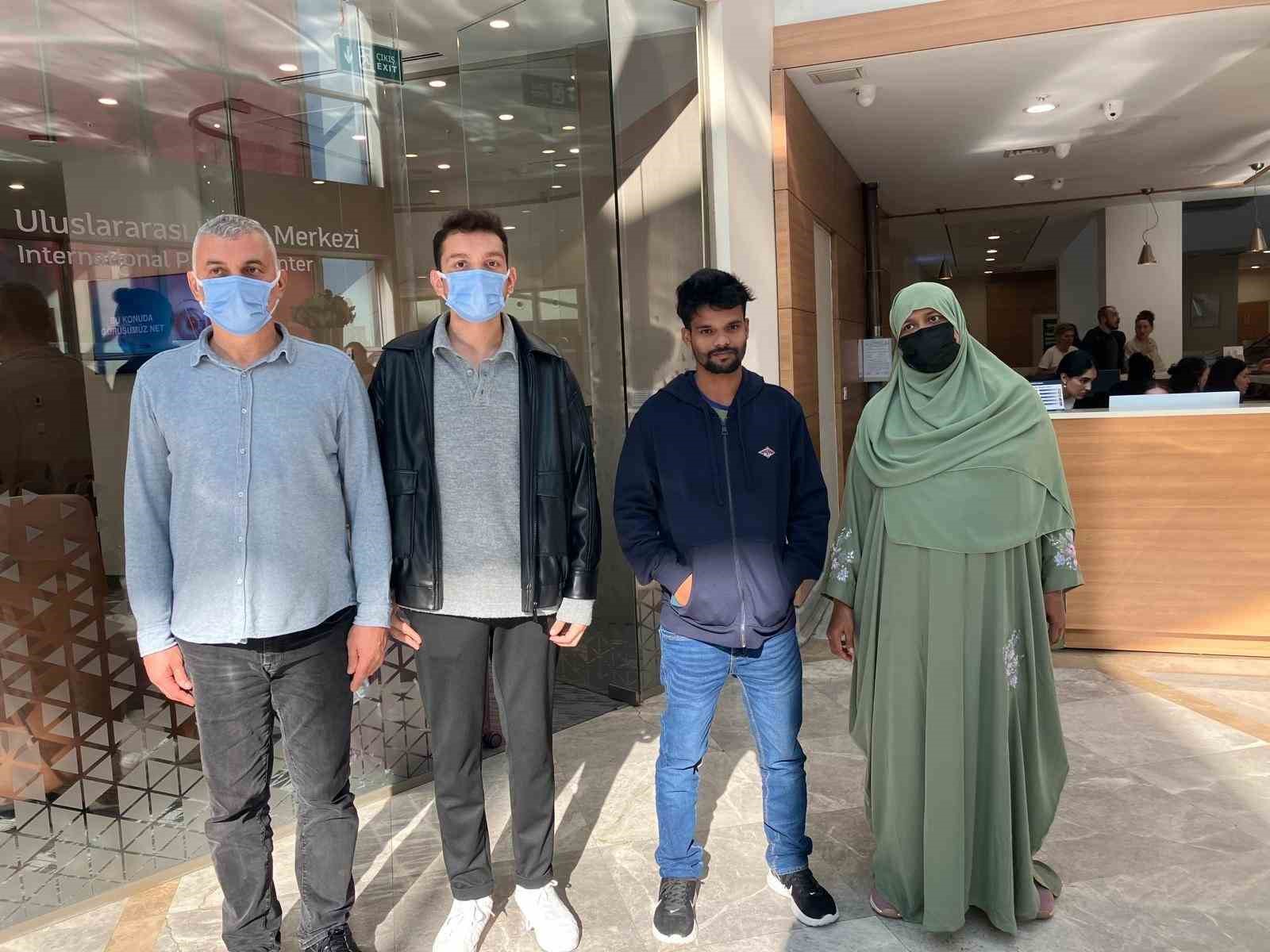 8 bin 500 kilometre uzaktan gelen umut: Çapraz nakille hayata tutundular
