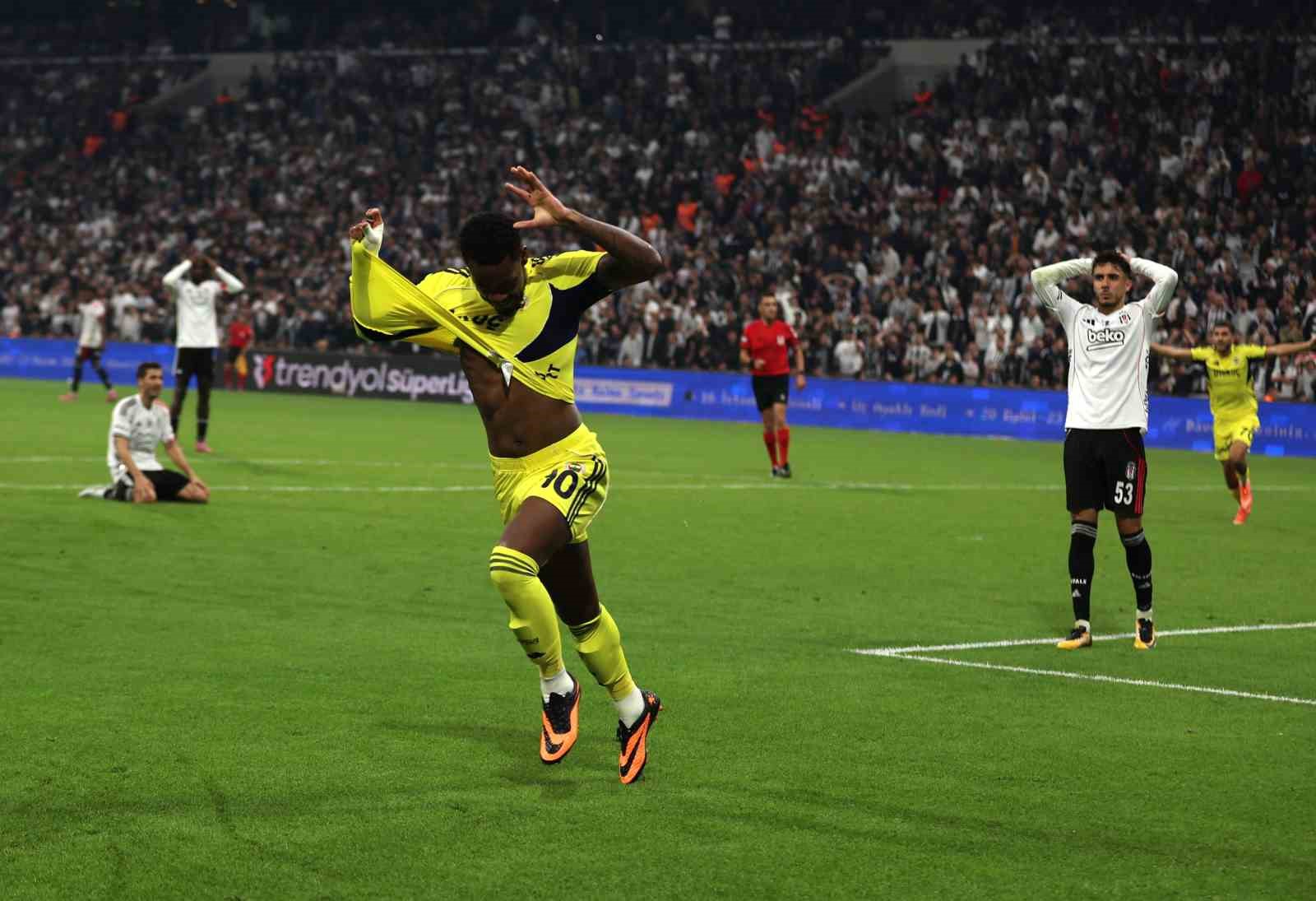 Jhon Duran: "En kısa sürede en iyi formuma ulaşmak için sabırsızlanıyorum"