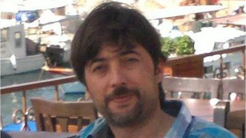 Kocasını kızgın yağ ile yakarak öldürdü!