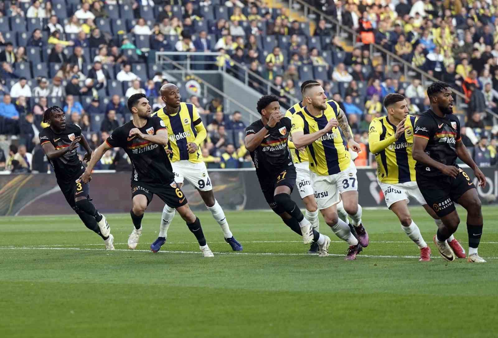 Fenerbahçe ile Kayserispor 49. randevuda
