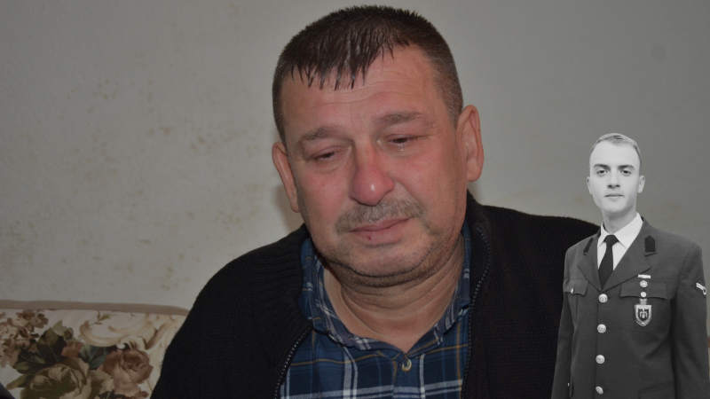 Şehit oğluyla uçak kalkmadan önce görüşmüş