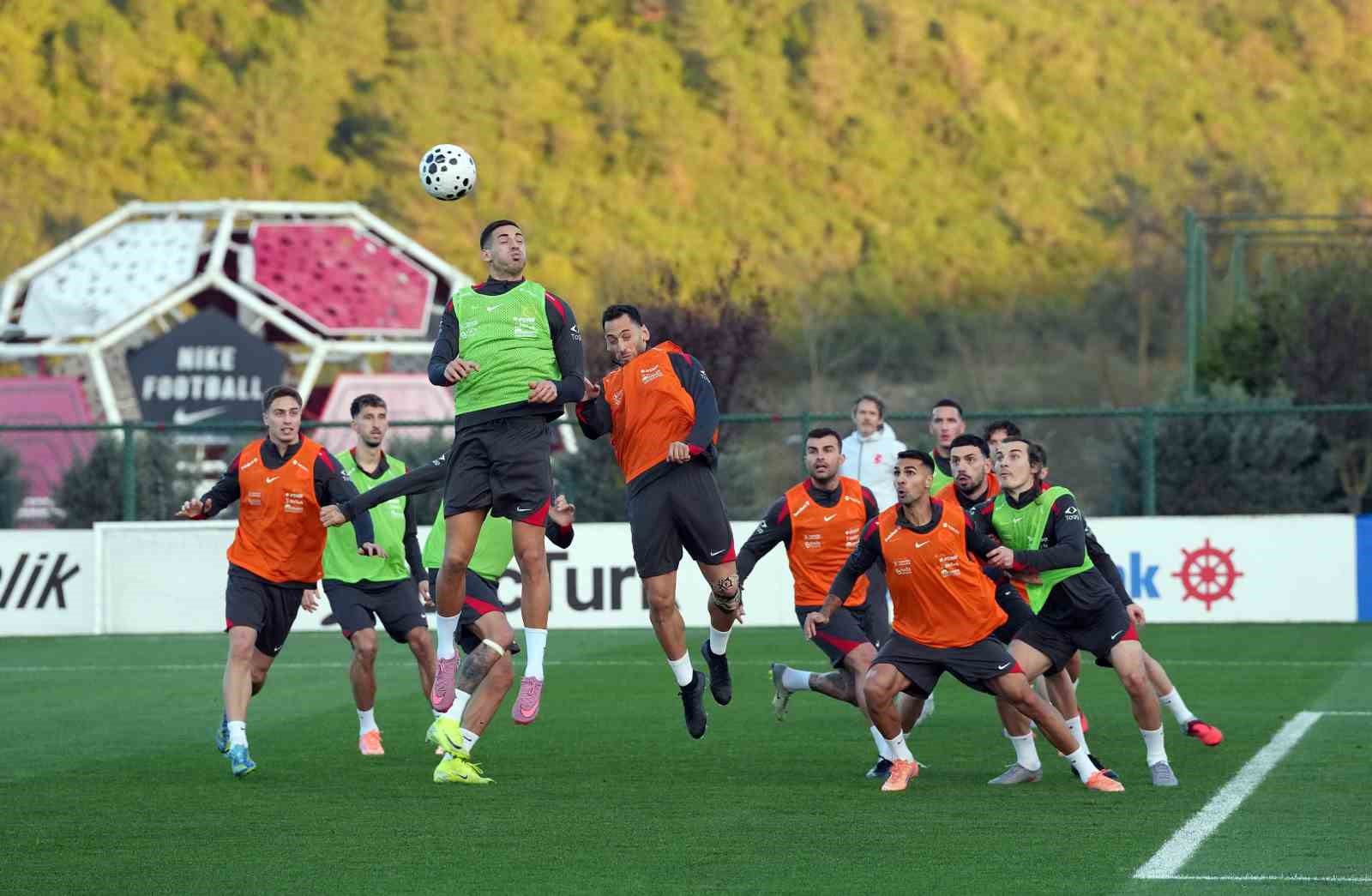 A Milli Futbol Takımı, Bulgaristan maçı hazırlıklarını sürdürdü