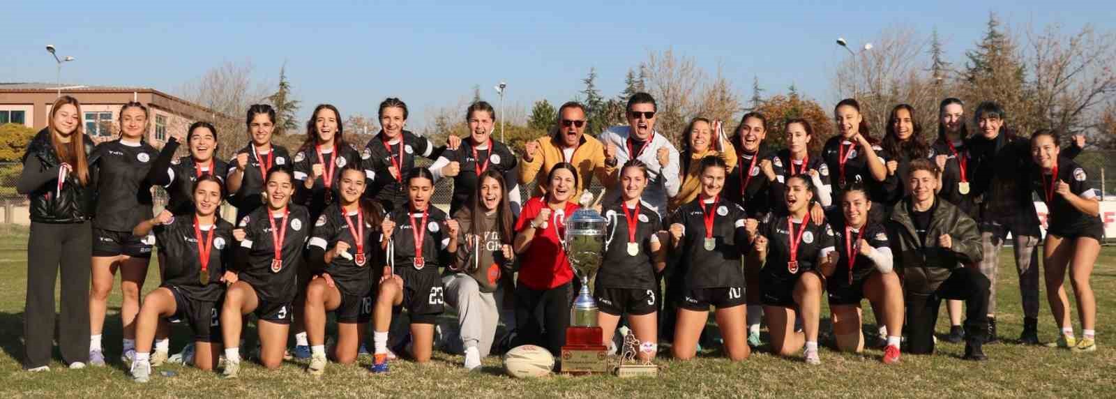 Körfez Gençlerbirliği, ragbide Türkiye şampiyonu oldu