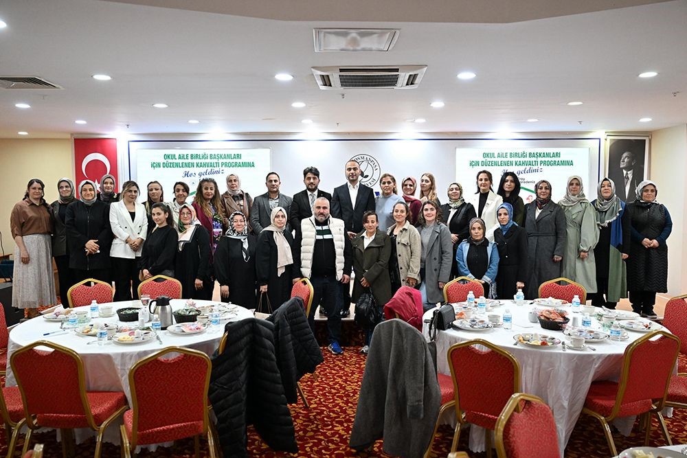 Karadeniz: "Bu ilçenin çocuklarına her alanda destek vermek istiyoruz"
