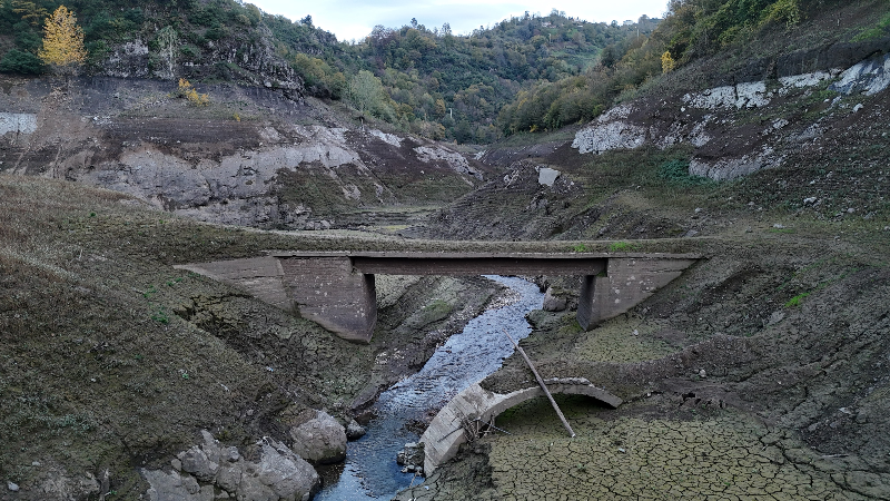 Barajda korkutan görüntü!