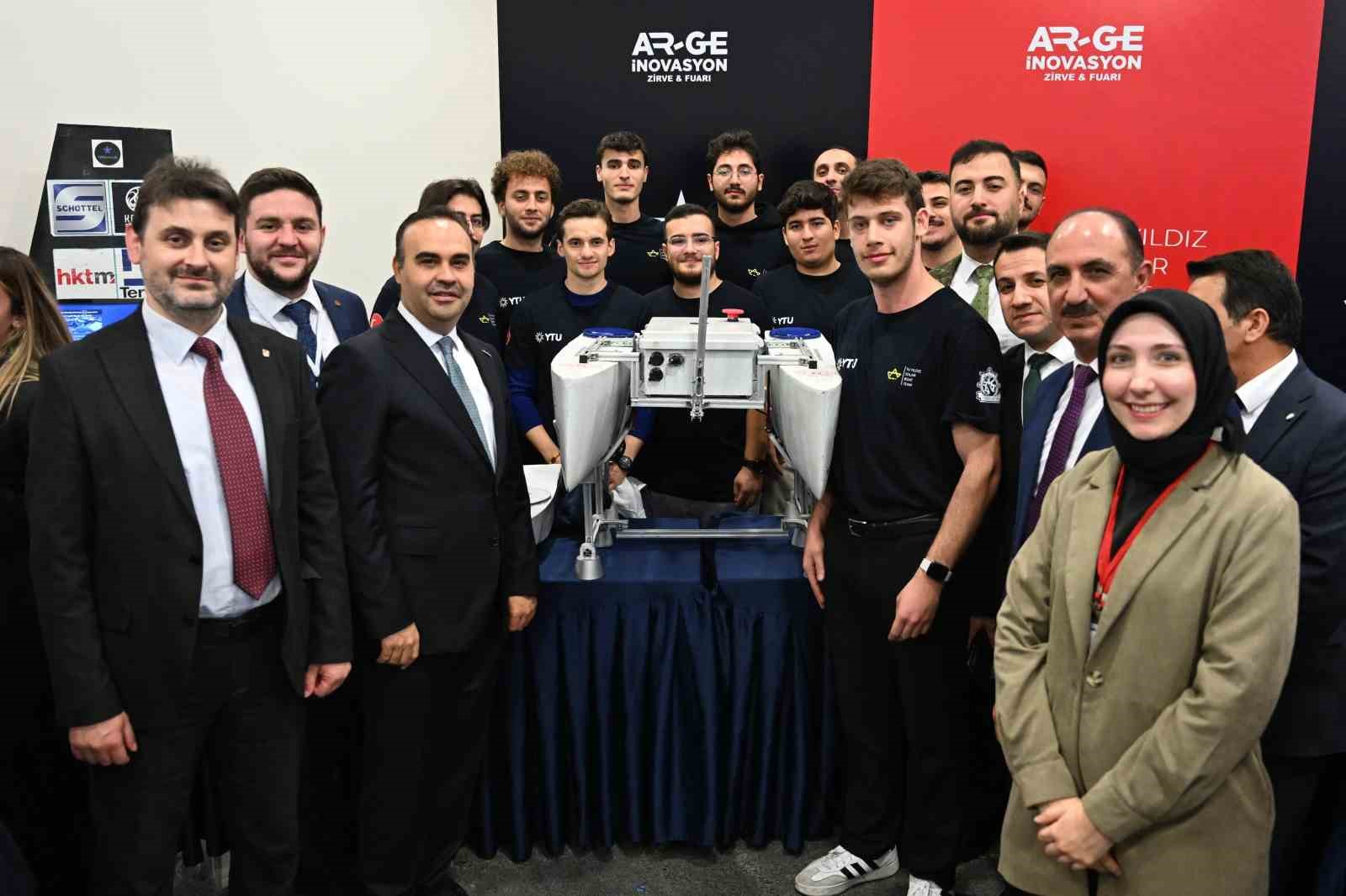 Bakan Kacır: "Türkiye’nin Ar-Ge harcamalarını 1,2 milyar dolardan 19,9 milyar dolara yükselttik"
