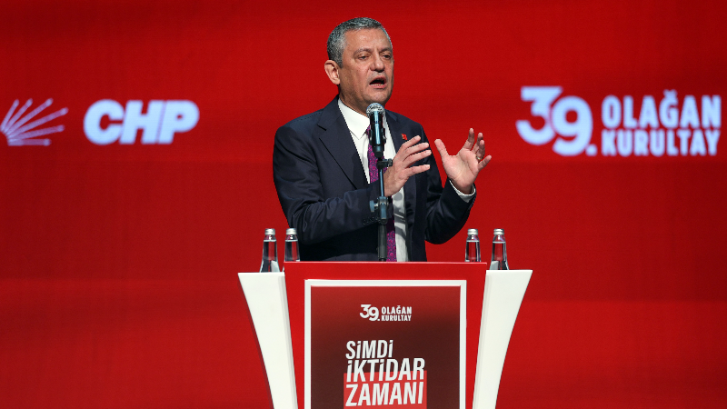CHP Genel Başkanı Özel: "CHP bizi eskiye döndürmek isteyenlerden arınacak"