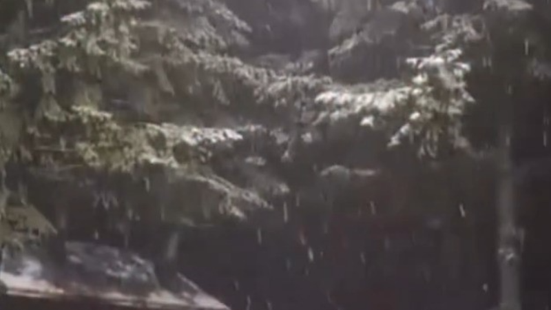 Kartepe'ye mevsimin ilk karı düştü