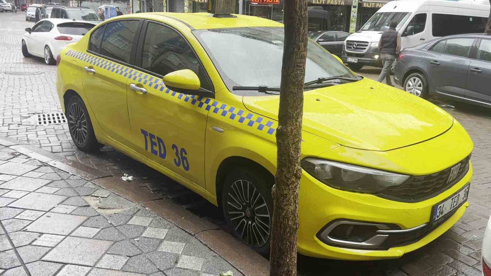 Zeytinburnu’nda taksici bıçaklanarak öldürüldü