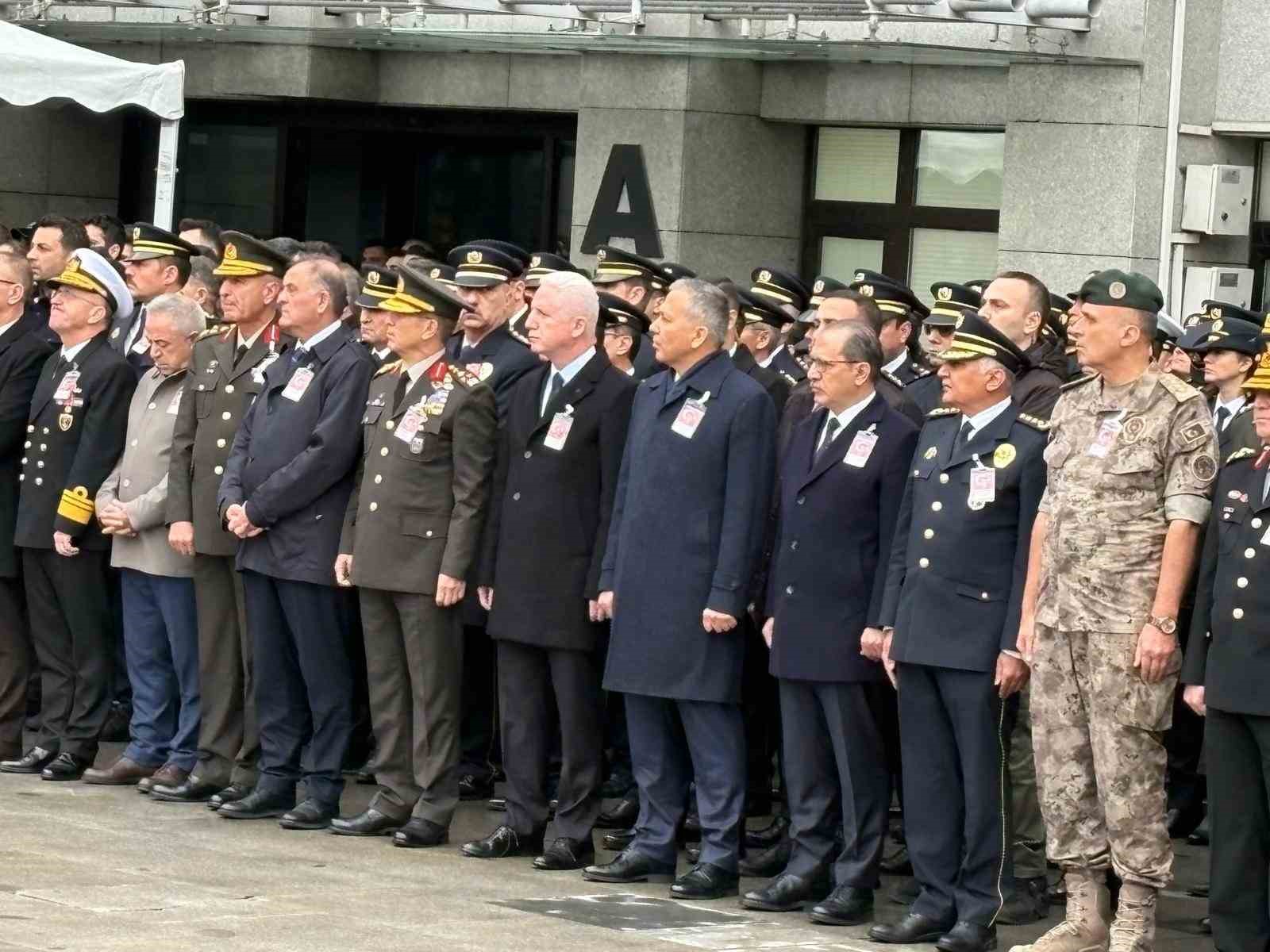 Şehit polis memuru Emre Albayrak için tören düzenlendi