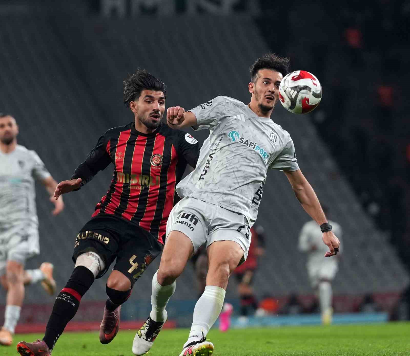 Trendyol Süper Lig: Fatih Karagümrük: 1 - Kocaelispor: 1 (Maç sonucu)