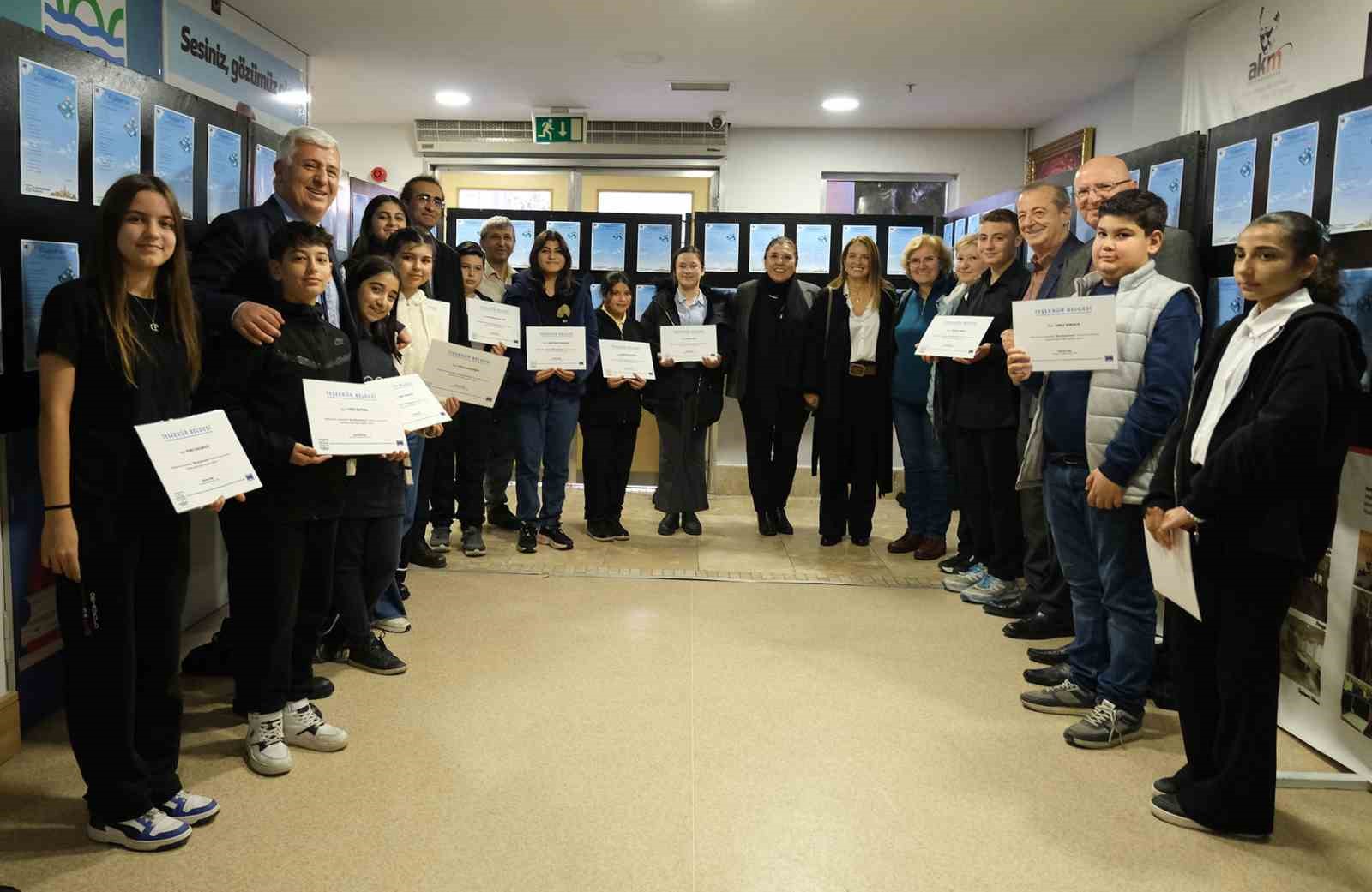 Büyükçekmece’nin genç şairleri, ilhamlarını dizelere taşıdı