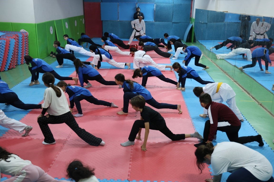 Kartepe’de çocuklara ücretsiz spor eğitimi