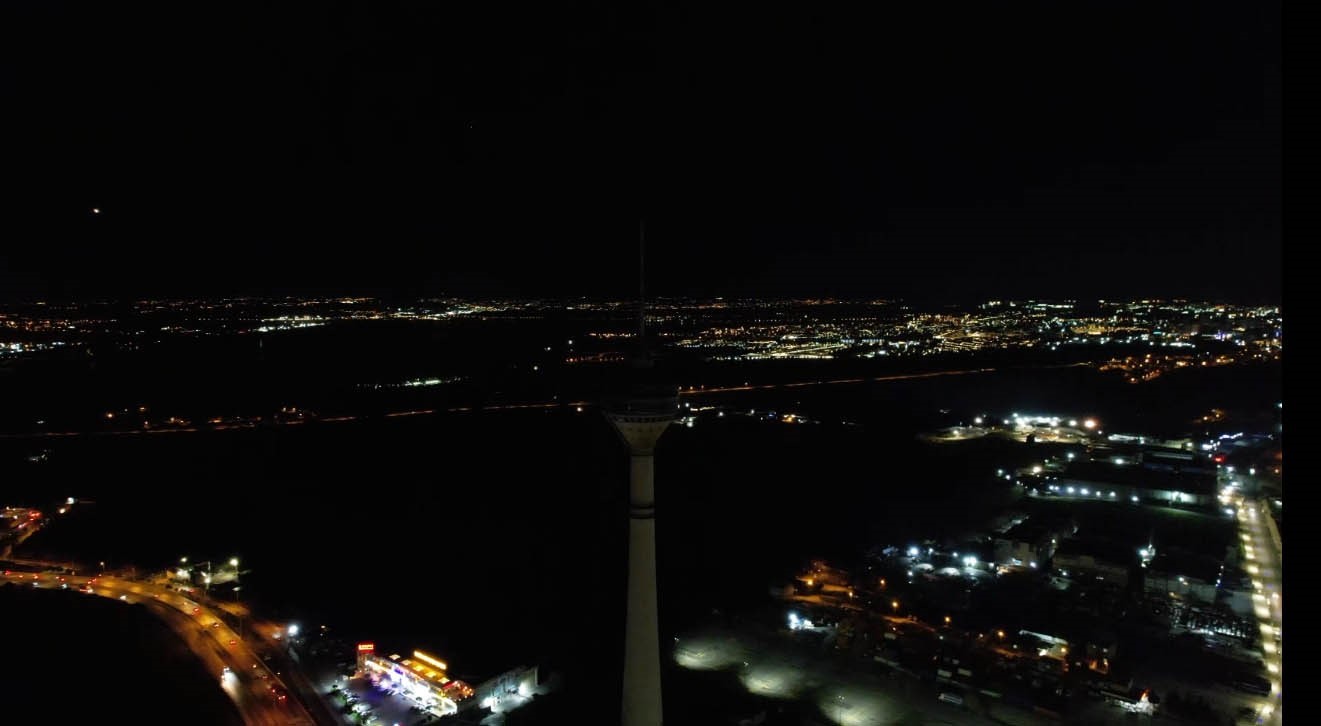 Büyükçekmece Televizyon Kulesi hava trafiği için tehlike saçıyor