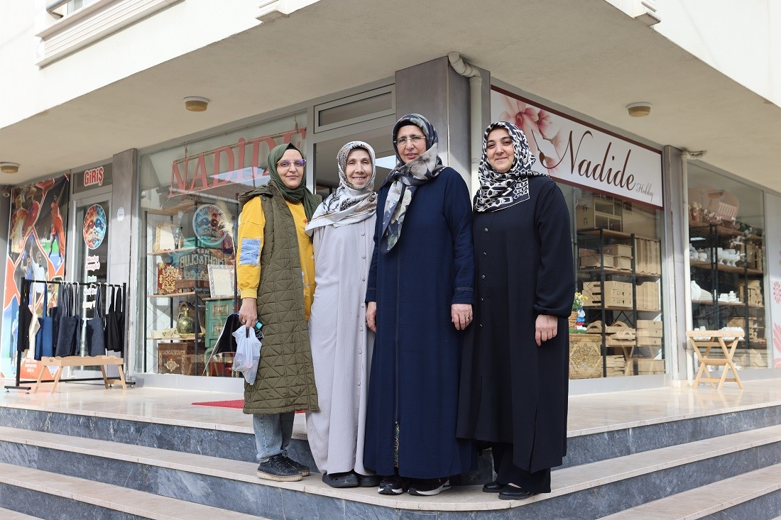 Kursiyer olarak başladıkları yolculukta patron oldular
