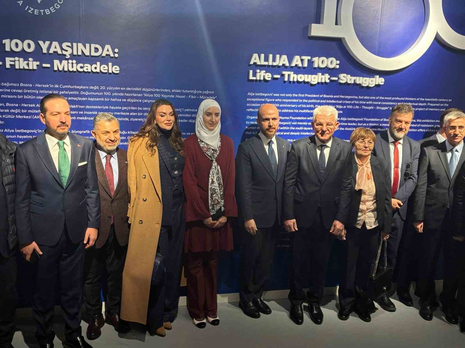 Aliya İzzetbegoviç’in 100. doğum yılına özel sergi AKM’de açıldı
