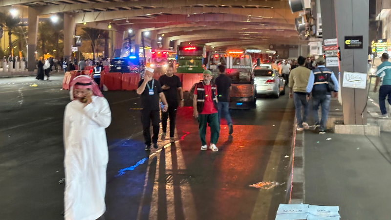 Umre yolculuğu acıyla bitti: Mekke'de ring otobüsü Türk kafilesine çarptı