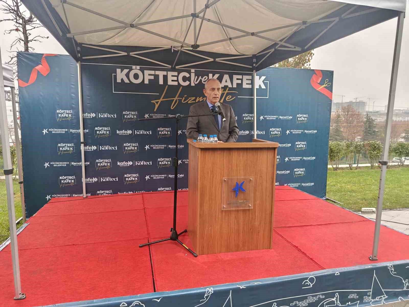 Küçükçekmece’de Kafe K hizmete açıldı
