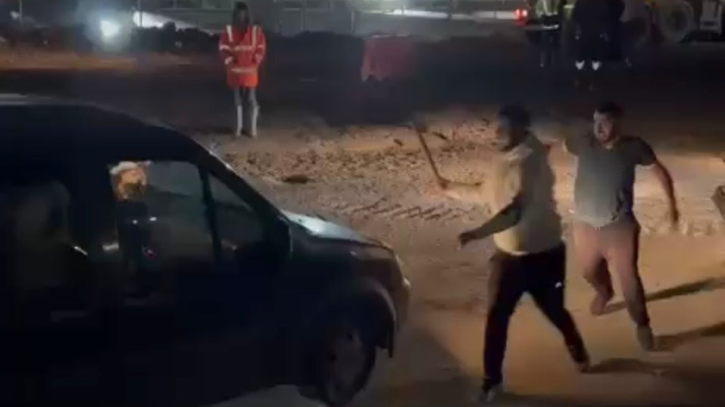 Öfkelenen sürücü dehşet saçtı!