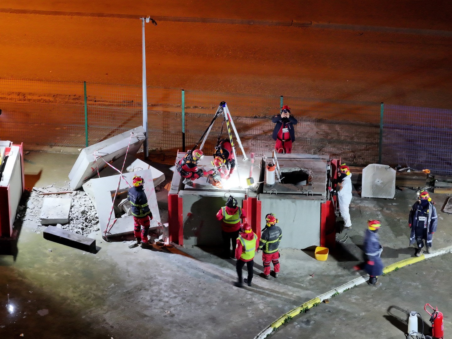 Kocaeli İtfaiyesi, üst düzey arama kurtarma akreditasyonu aldı