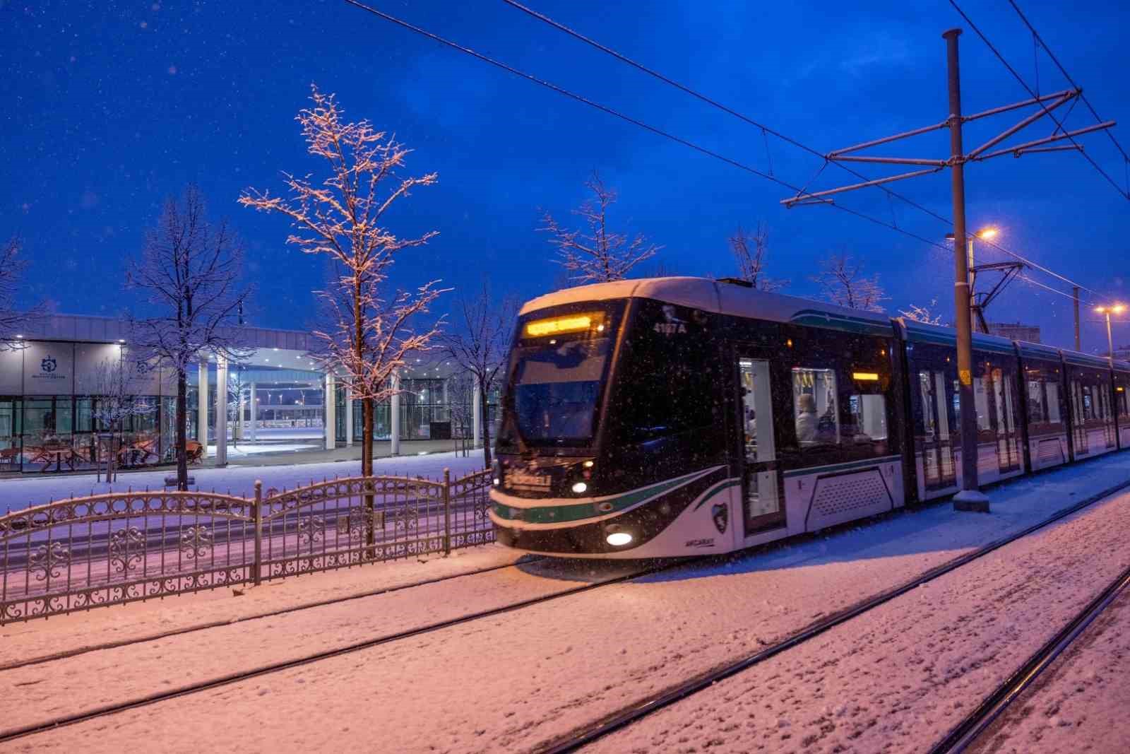 Yılbaşında kesintisiz ulaşım düzenlemesi
