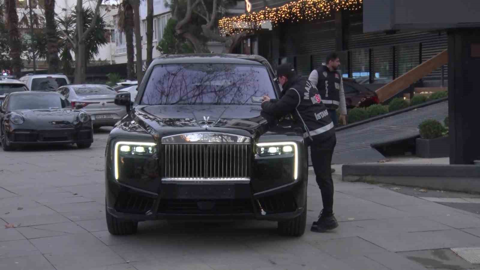 Kadıköy’de vurgun iddiasıyla gündeme gelen galeriye operasyon
