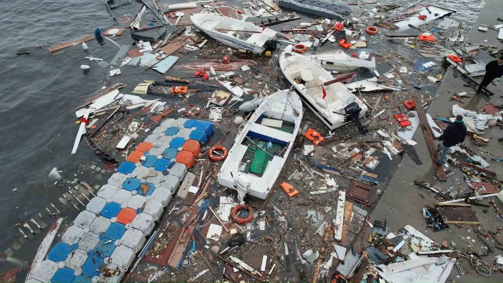 Tuzla’da fırtınanın ardından kalan manzara havadan görüntülendi
