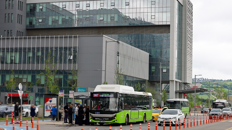 Şehir Hastanesi için ulaşım ağı genişliyor