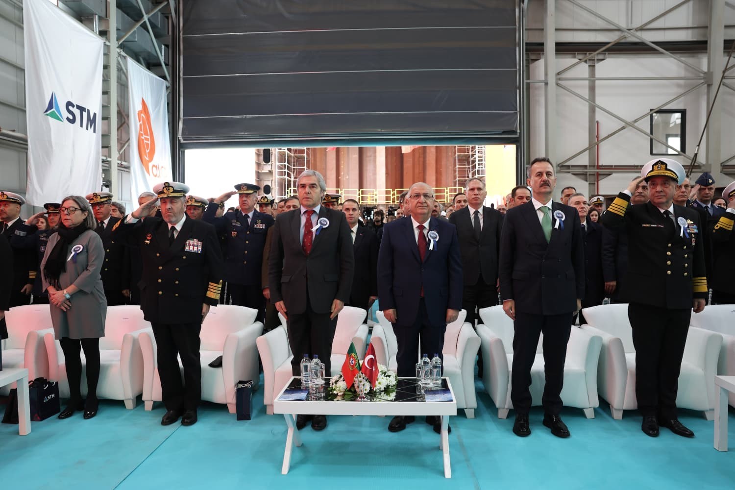 Bakan Güler, Portekizli mevkidaşı Melo ile İstanbul’da buluştu
