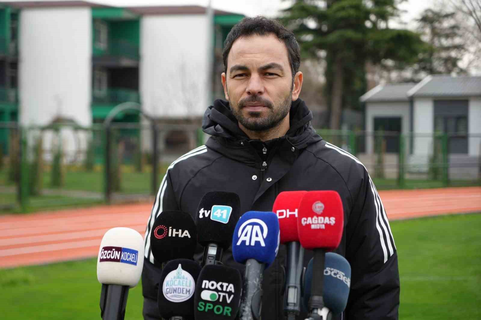 Selçuk İnan: "Hakemler adına utanç verici"
