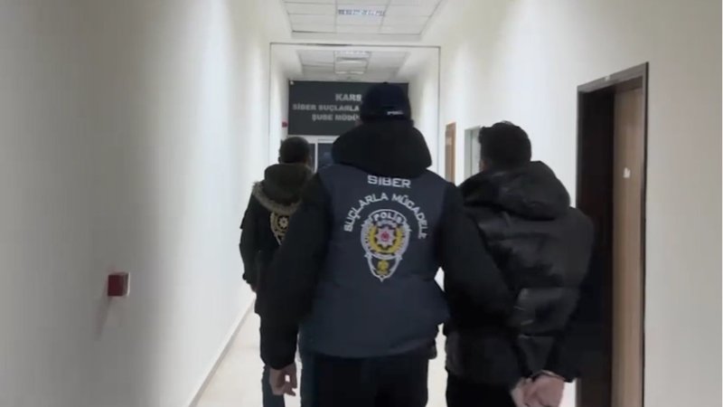 "Sahte el" operasyonu: 12 tutuklama