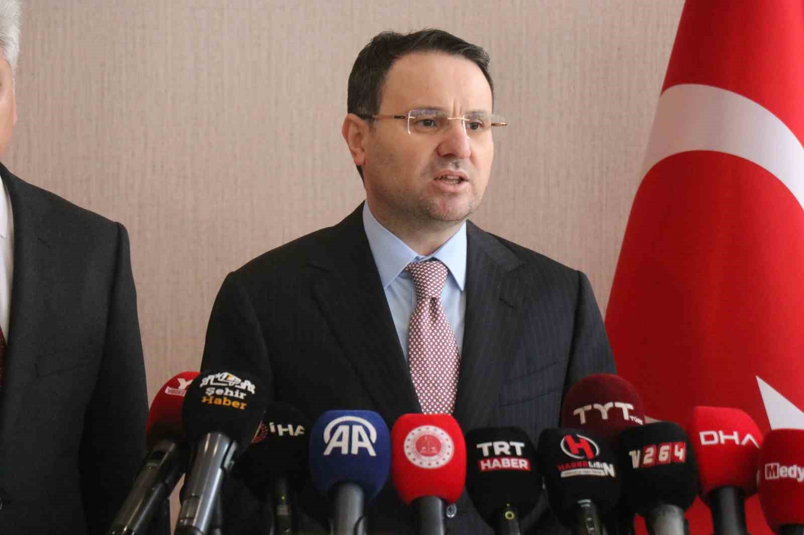 Adalet Bakanı Gürlek: "Türkiye yüzyılını adaletin yüzyılı olarak yapmak için durmadan çalışacağız"
