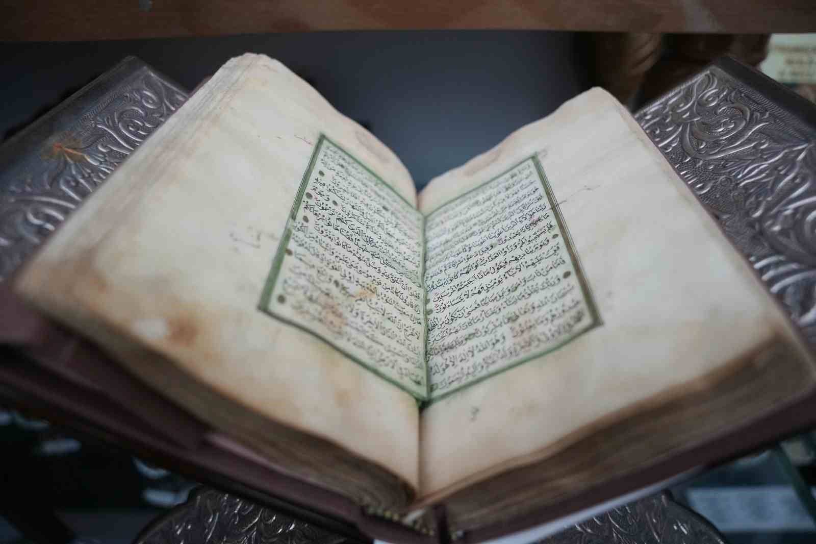 40 binden fazla Mukaddes Emanet’e gönüllü bakım
