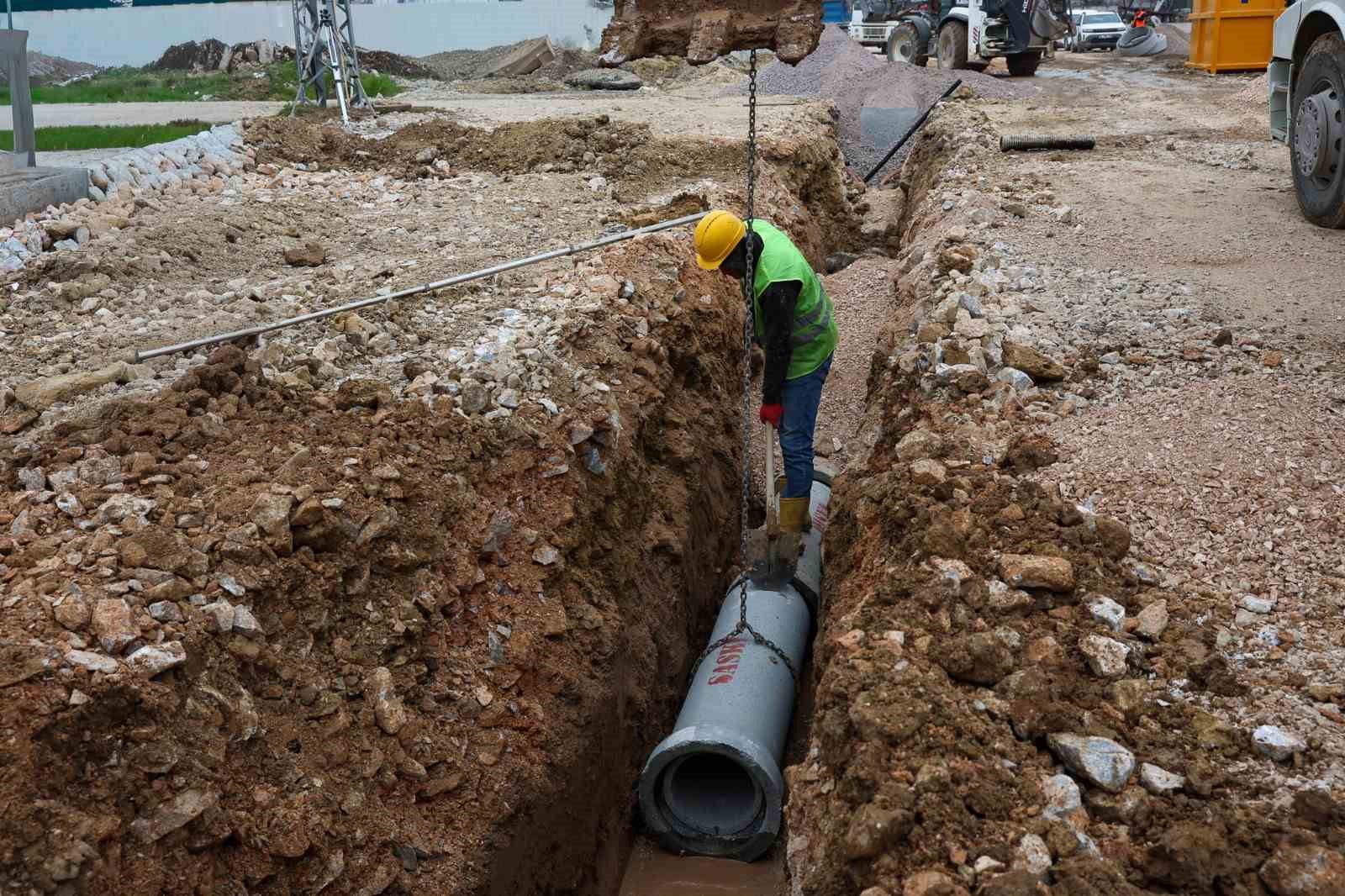 SASKİ’den Arifiye’de 2 bin 200 metrelik altyapı güncellemesi