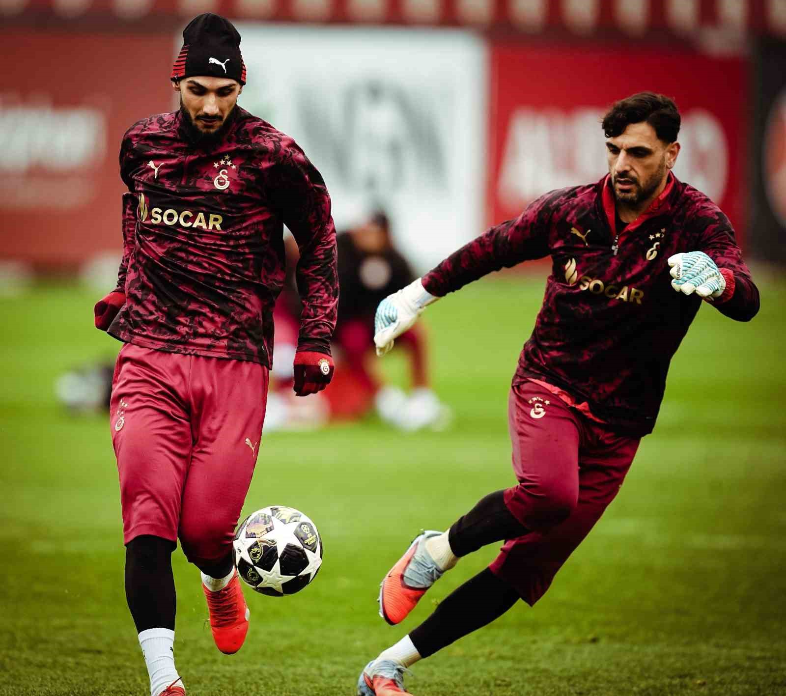 Galatasaray, Liverpool maçı hazırlıklarına başladı