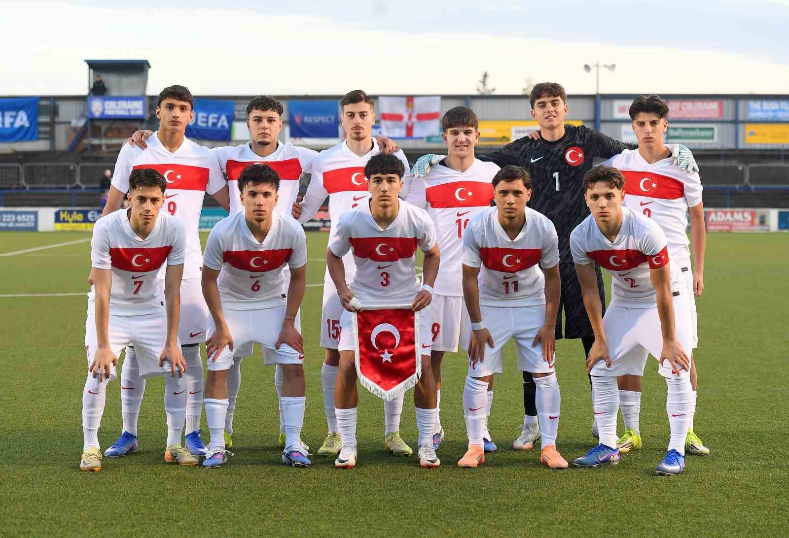 U17 Milli Takımı, İspanya karşısında