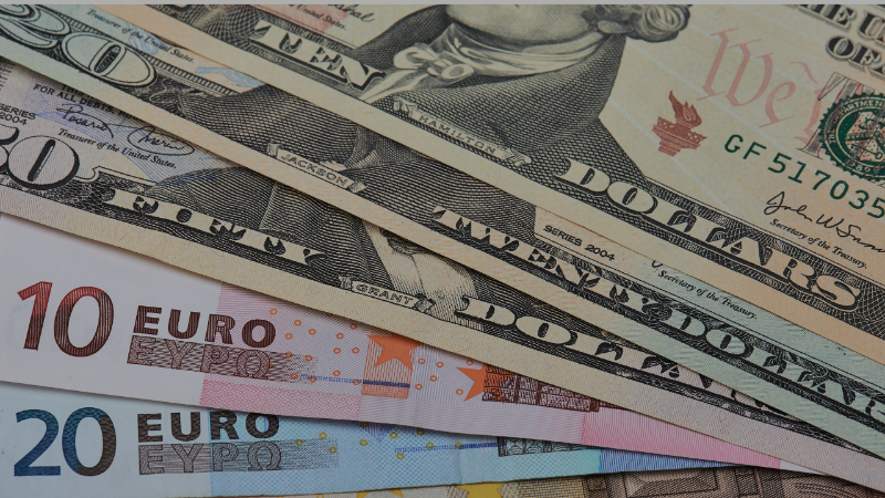 Serbest piyasada döviz fiyatları